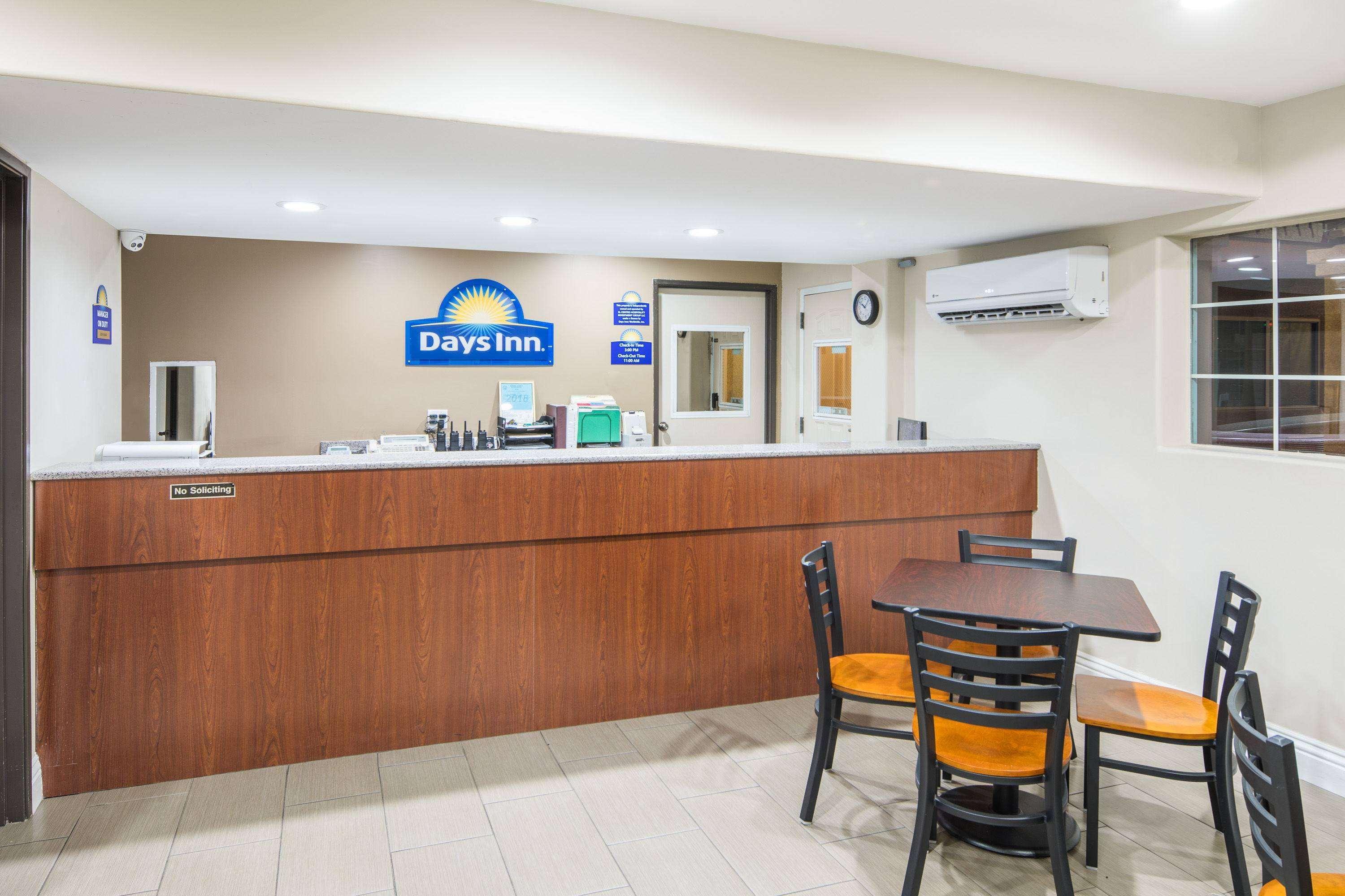 Days Inn By Wyndham El Centro Extérieur photo